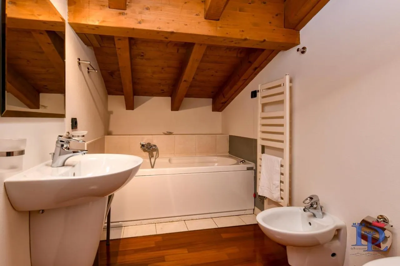DesenzanoLoft Paradise Lake View Desenzano del Garda 0*,  Italien
